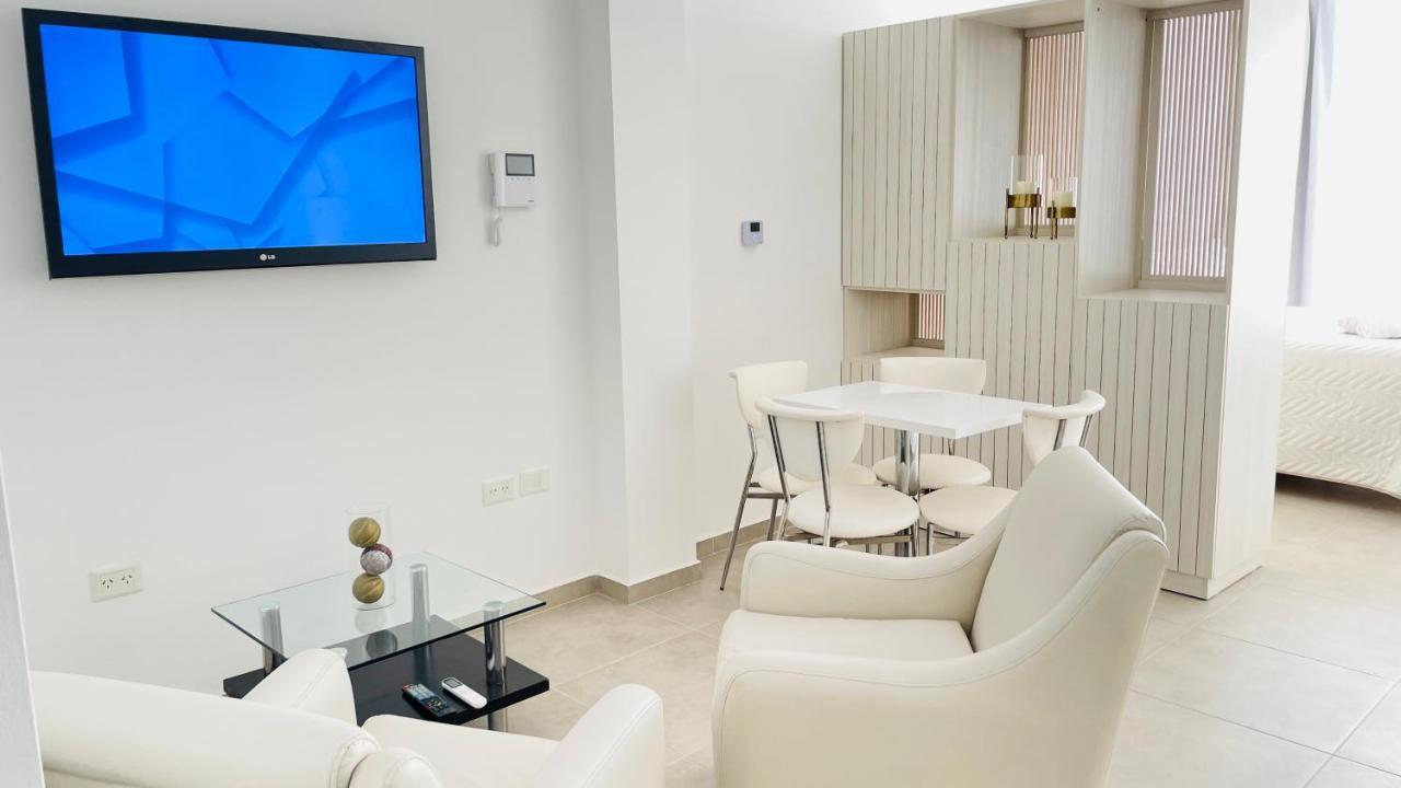 Apartment Center Madryn *